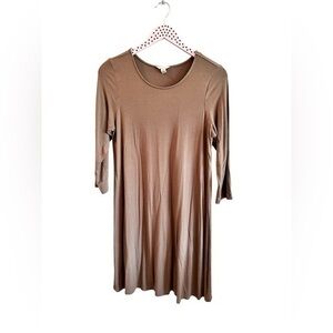 Cato size medium quarter length sleeve green tee shirt dress comfortable